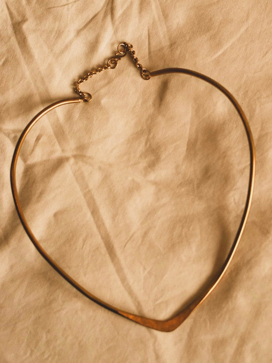 Sleek V-Curve Gold Choker Necklace