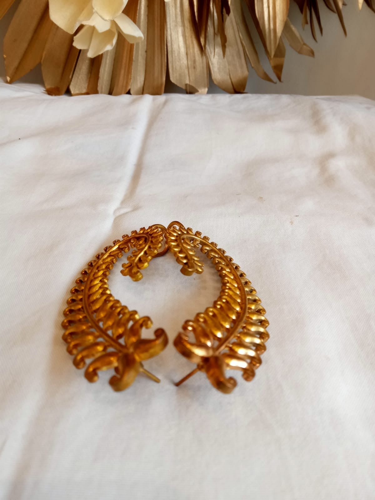 Valli Set – Brass Necklace & Earrings Inspired by Wild Vines
