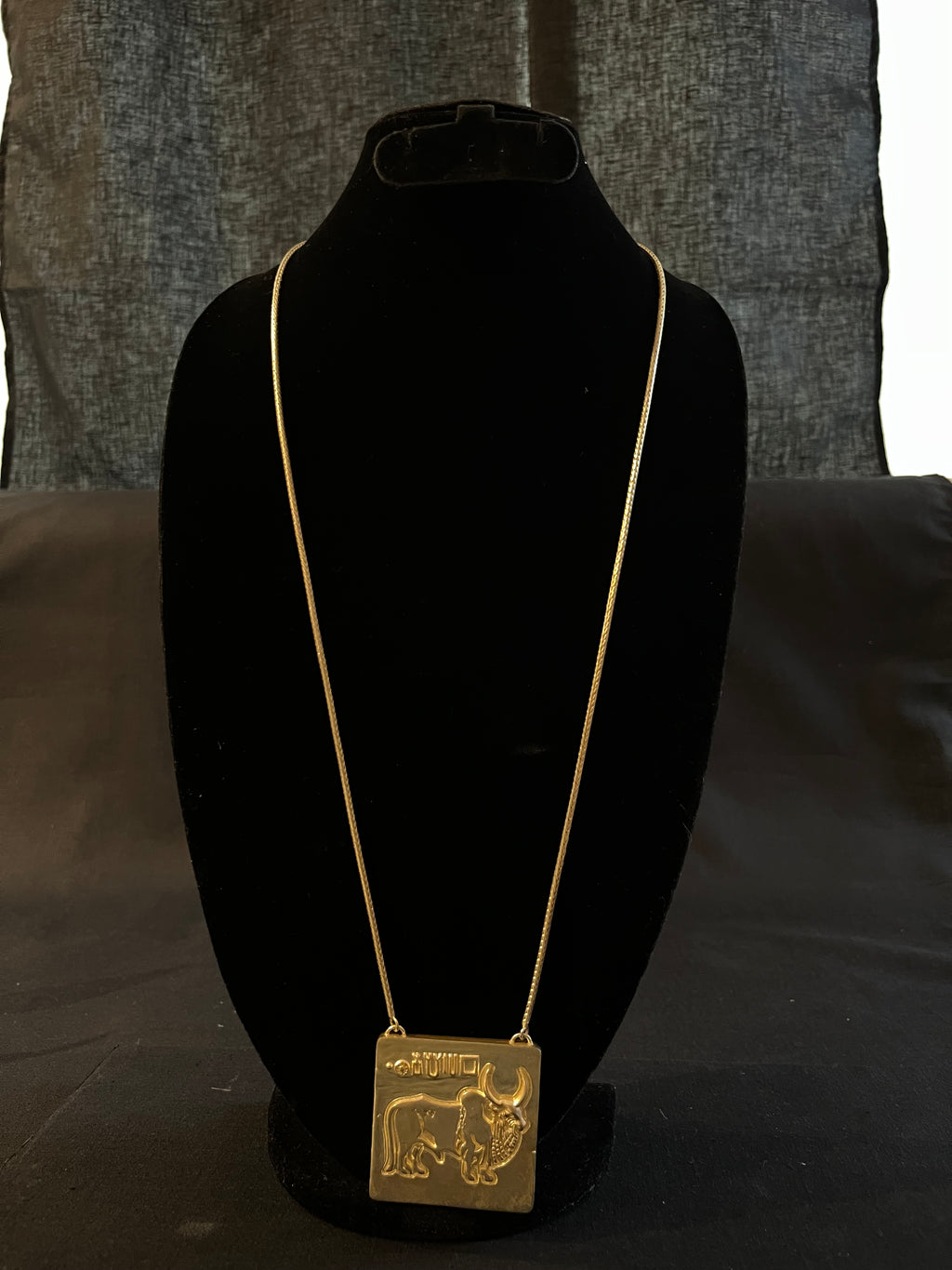 Zebu Necklace (G)