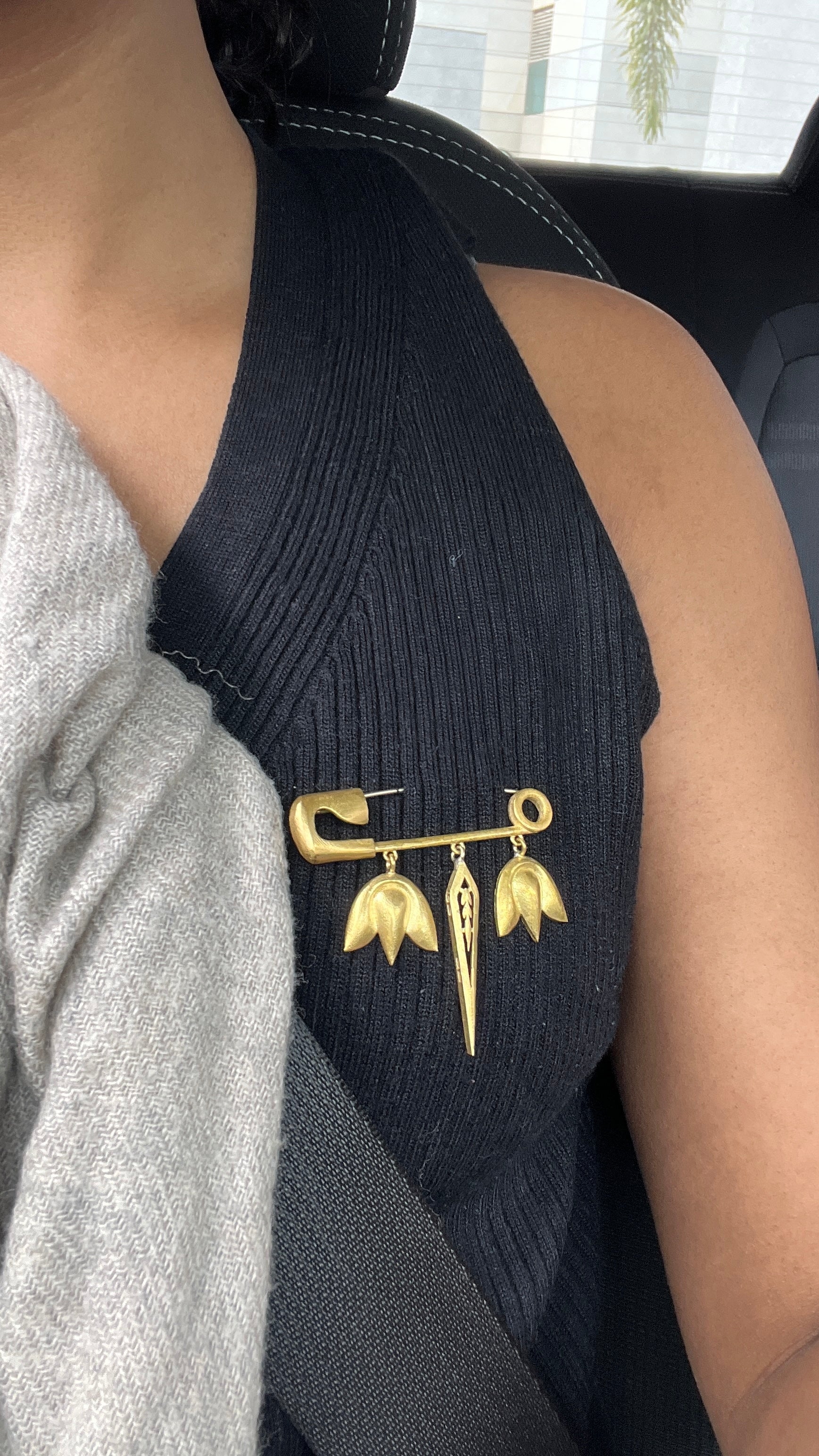 Aalpin Brooch