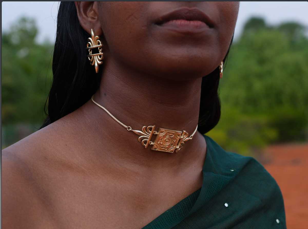 Meluha Choker (G)